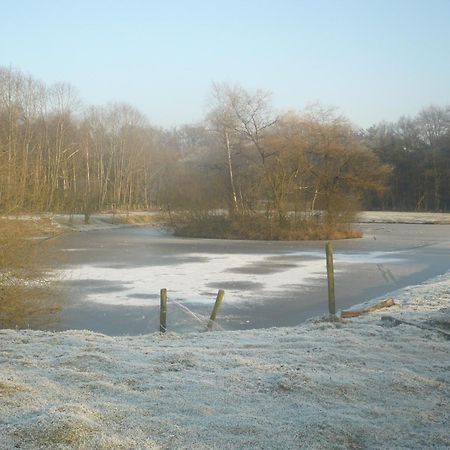 B&B Heerlijkhyd Hertsberge Bagian luar foto